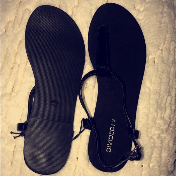 H&M sandals - Picture 2 of 3